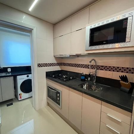 Apartamento Espetacular, 2 Suites, A 30M Da Rua Coberta Gramado Eksteriør bilde