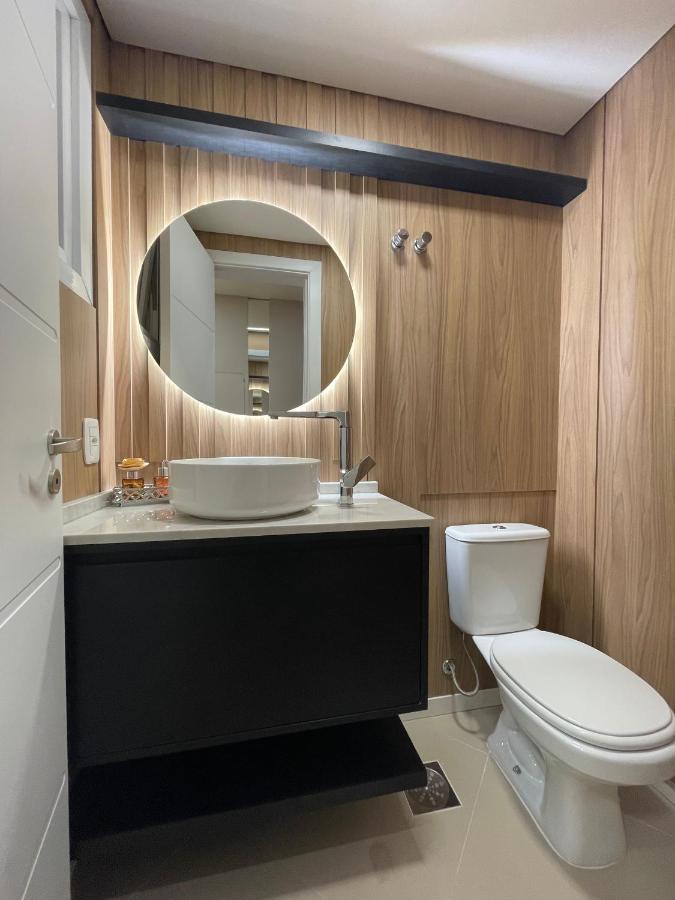 Apartamento Espetacular, 2 Suites, A 30M Da Rua Coberta Gramado Eksteriør bilde