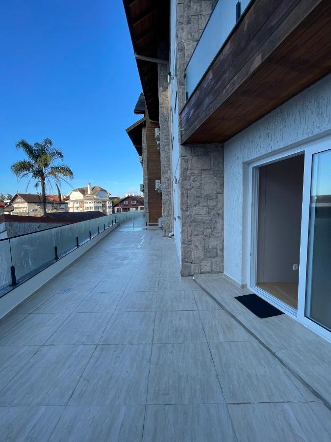 Apartamento Espetacular, 2 Suites, A 30M Da Rua Coberta Gramado Eksteriør bilde