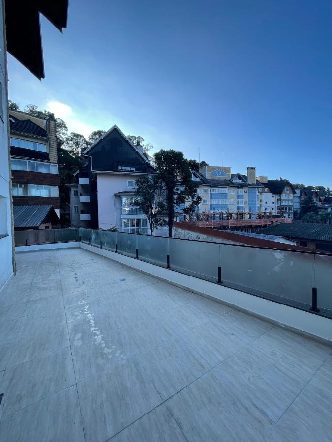 Apartamento Espetacular, 2 Suites, A 30M Da Rua Coberta Gramado Eksteriør bilde
