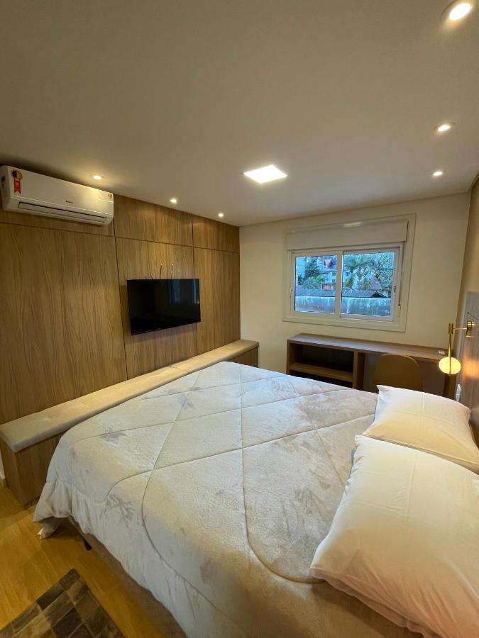 Apartamento Espetacular, 2 Suites, A 30M Da Rua Coberta Gramado Eksteriør bilde