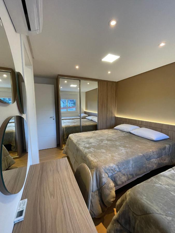 Apartamento Espetacular, 2 Suites, A 30M Da Rua Coberta Gramado Eksteriør bilde